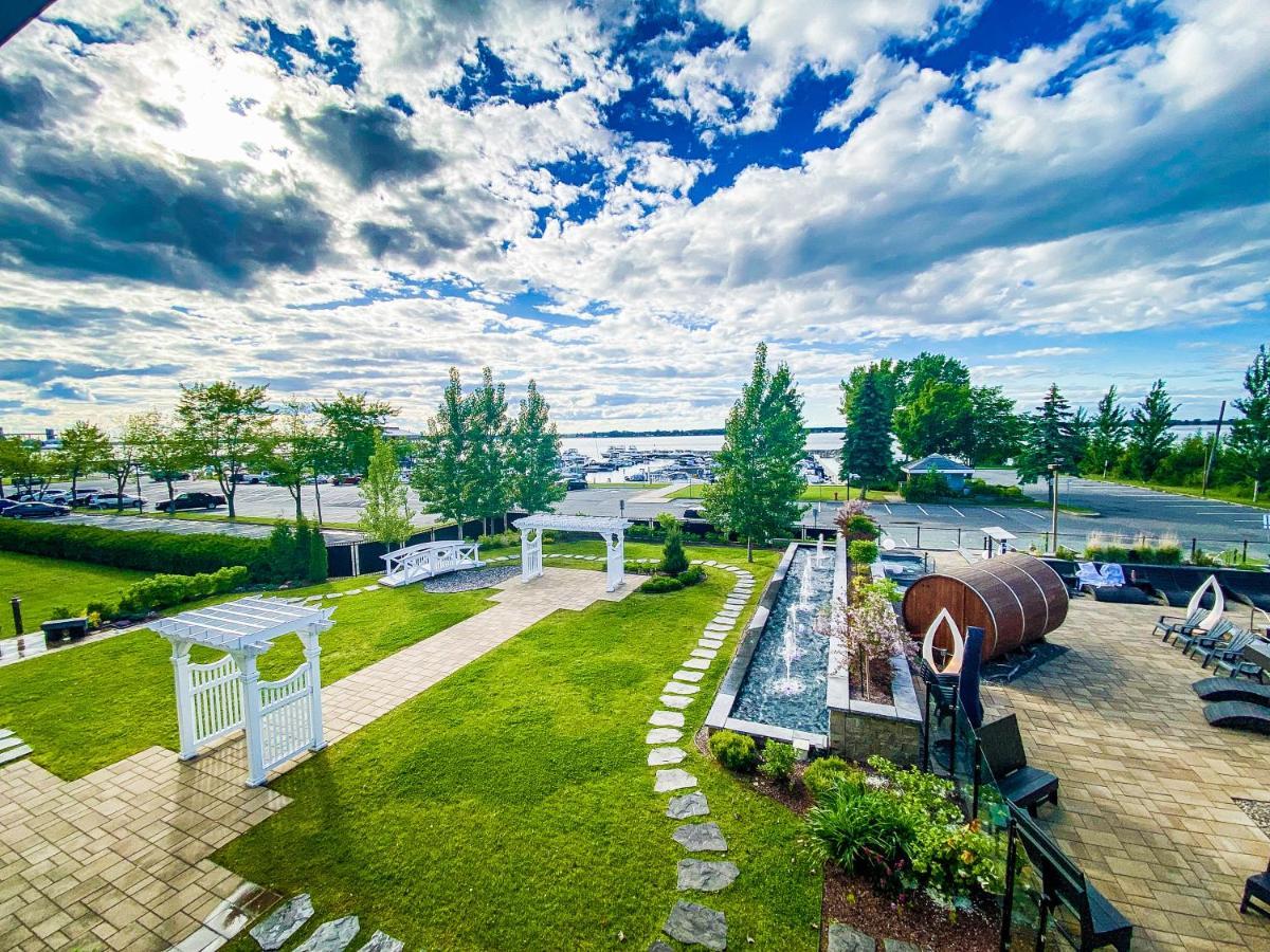 Hotel De La Rive Sorel Екстериор снимка