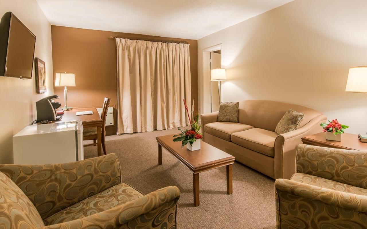 Hotel De La Rive Sorel Екстериор снимка